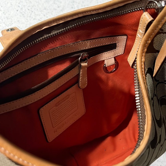 Vintage Hampton Coach Hobo Monogram Shoulder Bag - Picture 17 of 17